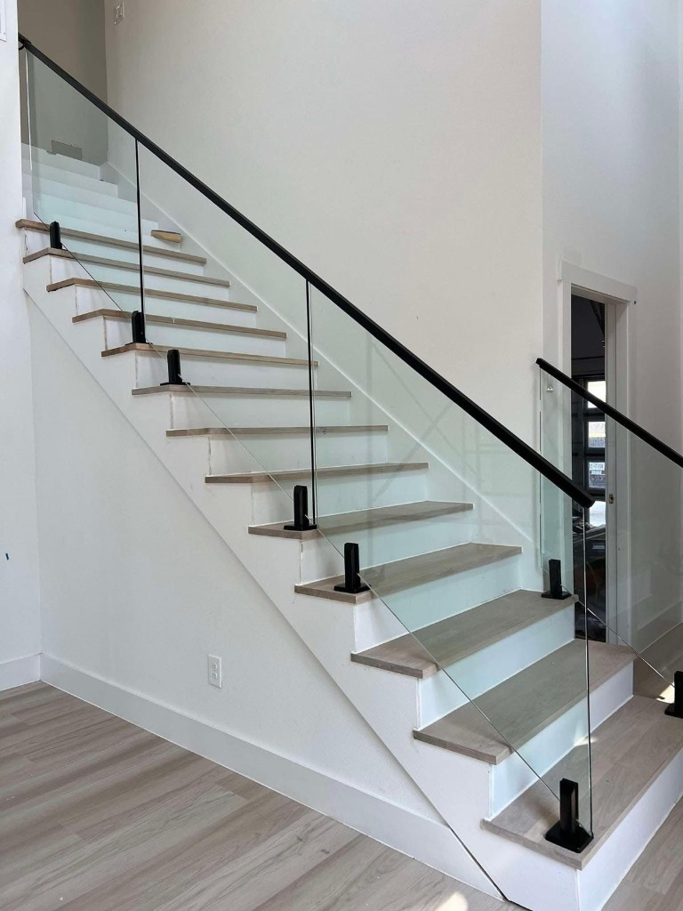 Escalera de cristal templado
